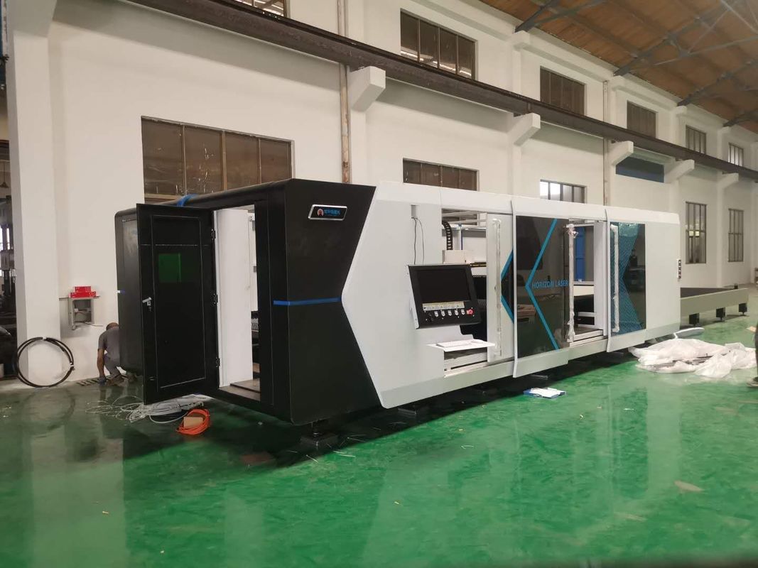 Çelik Levha için IPG 20mm CNC Metal Kesme 8025 Lazer Kesim Makinesi