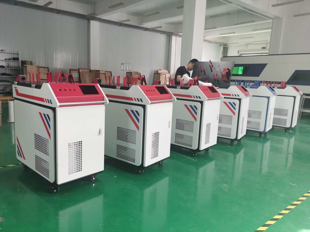 El 1000W 1080nm IPG MAX Lazer Kaynak Makinesi CW IEC60204