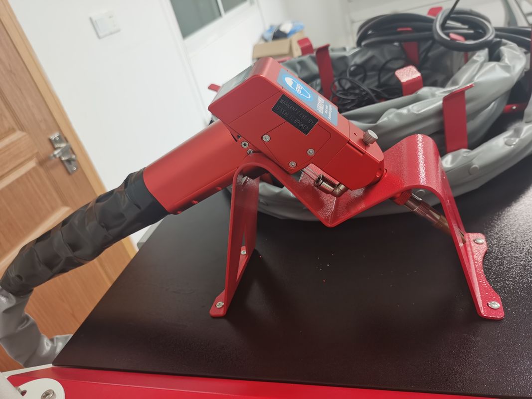 1000W 1080nm El Lazer Kaynakçı 6 Modlu Ergonomik Tasarım