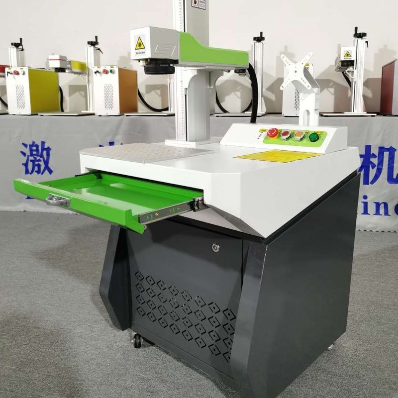 Plastik ve Metal İçin 550 0.15mm Lazer Oymacı Kaldırma